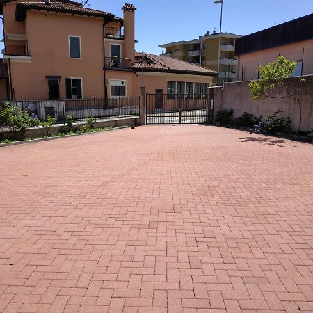 Apartmán Casa Marina Verbania Exteriér fotografie