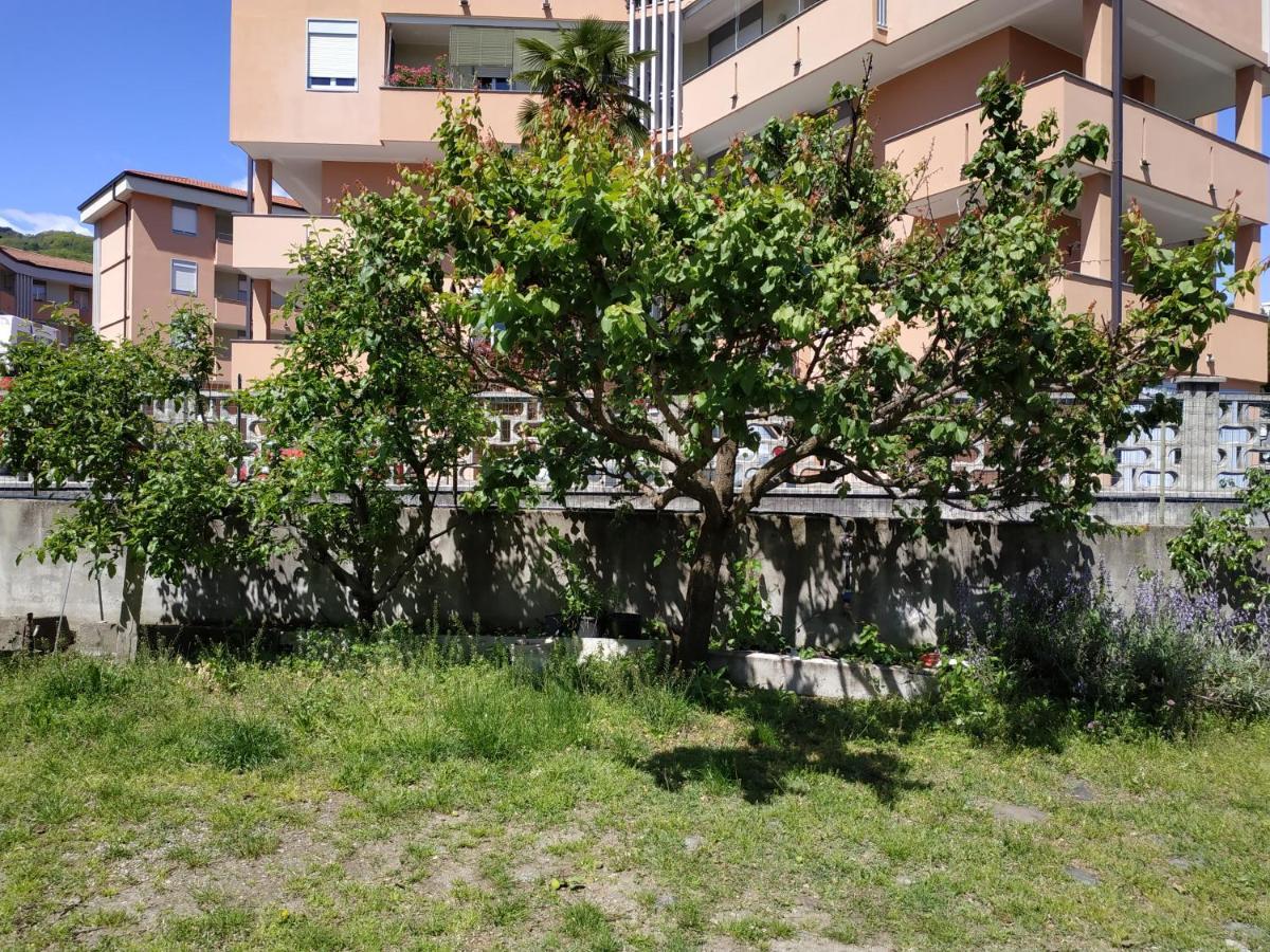 Apartmán Casa Marina Verbania Exteriér fotografie